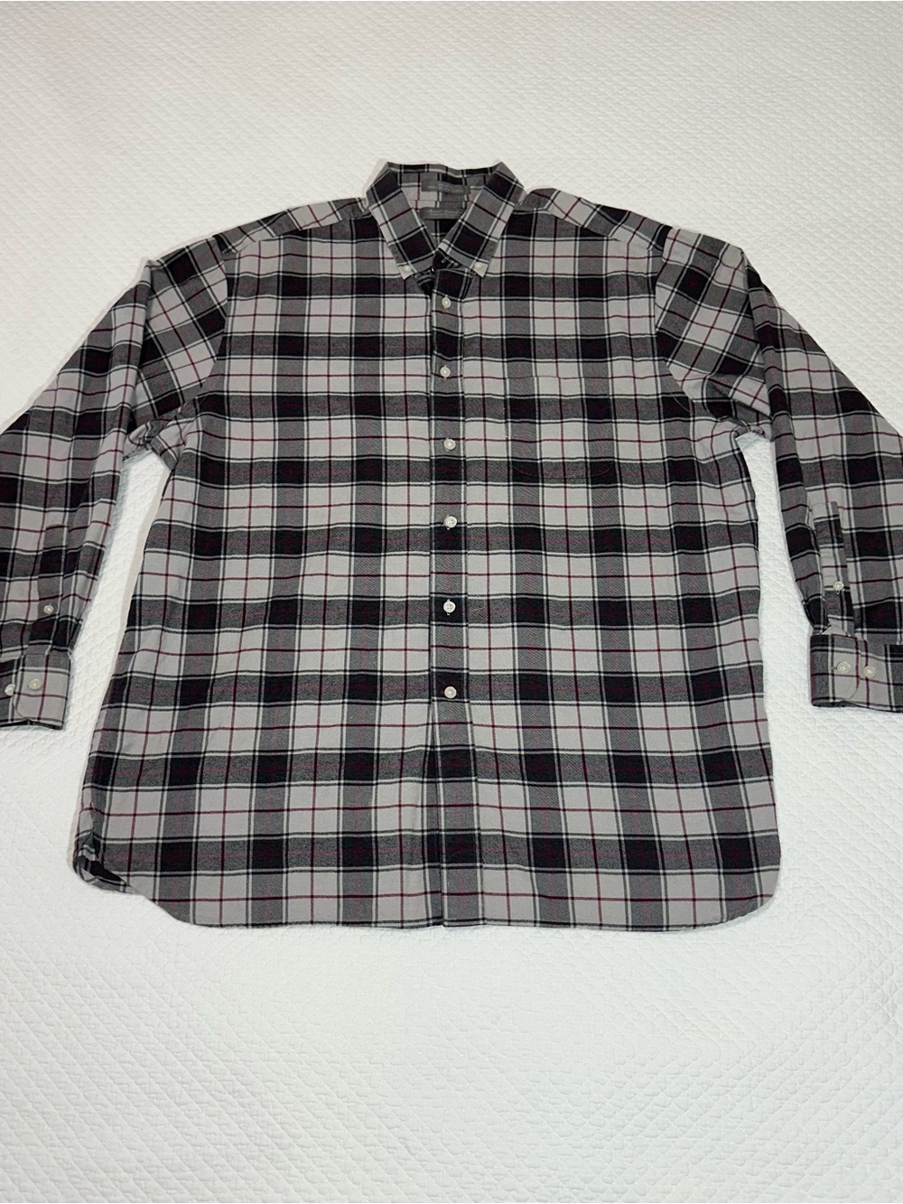 Daniel Cremieux Black, Gray & White Plaid Button-Down Shirt